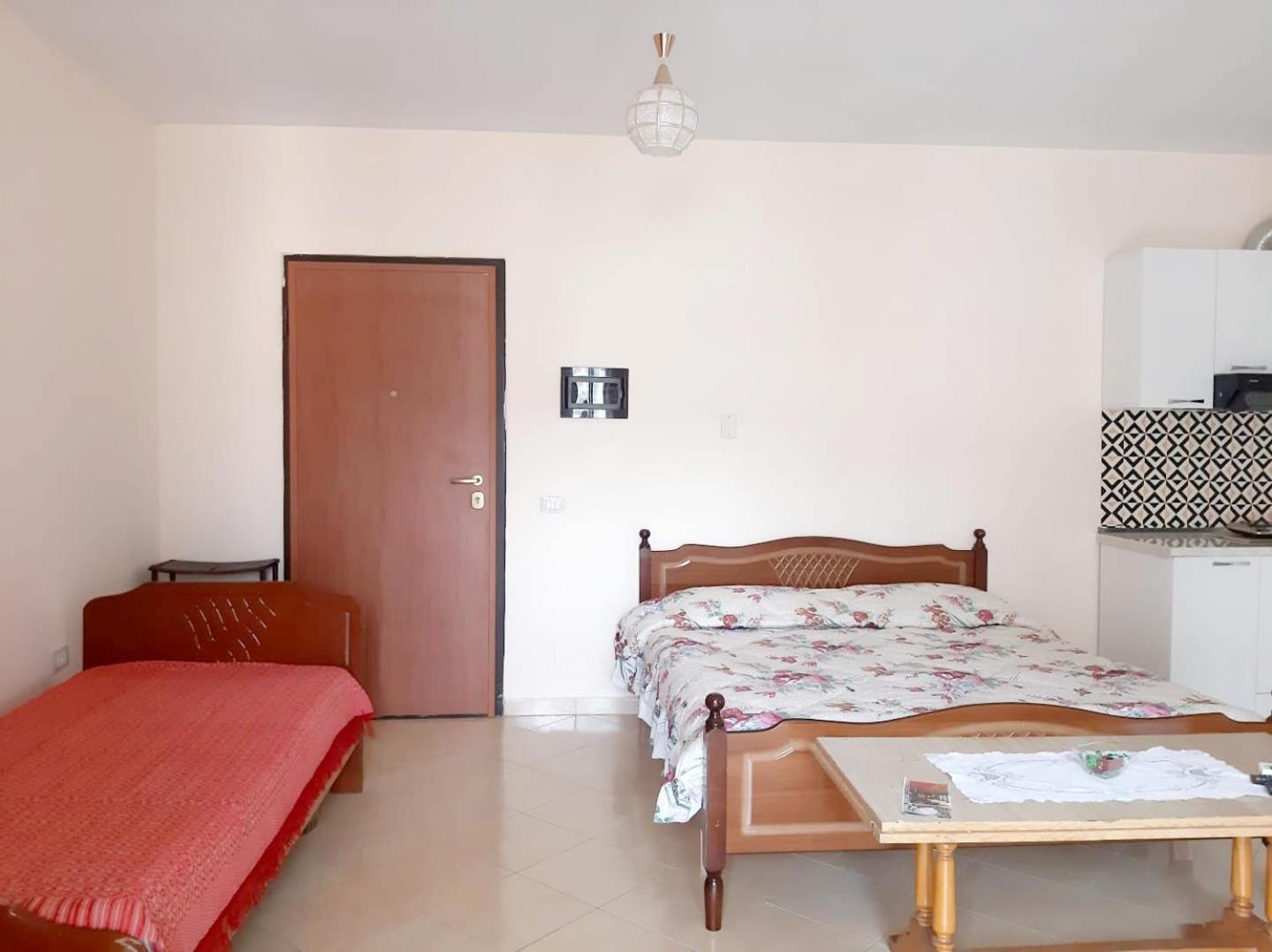 Grazioso Apartamento Arredato A Due Passi Dal Lungomare Wlora Zewnętrze zdjęcie